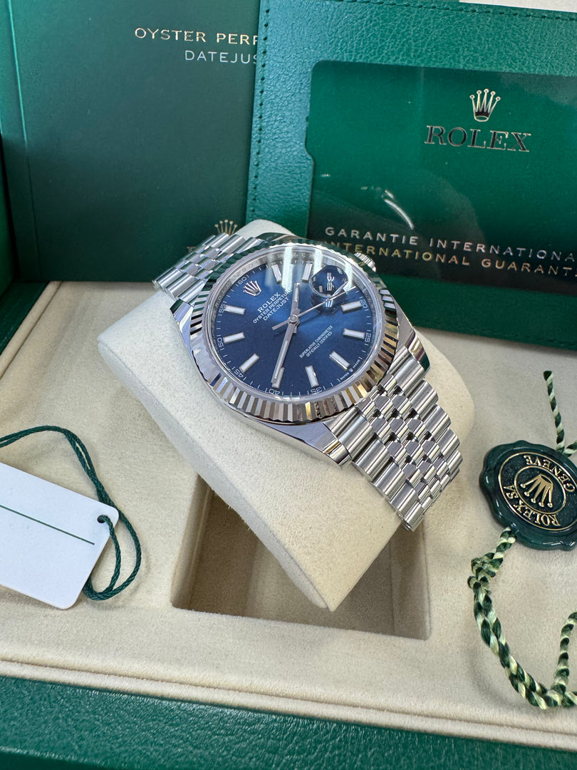 Rolex Datejust 41mm 126334 2025 Blue Index Dial Jubilee