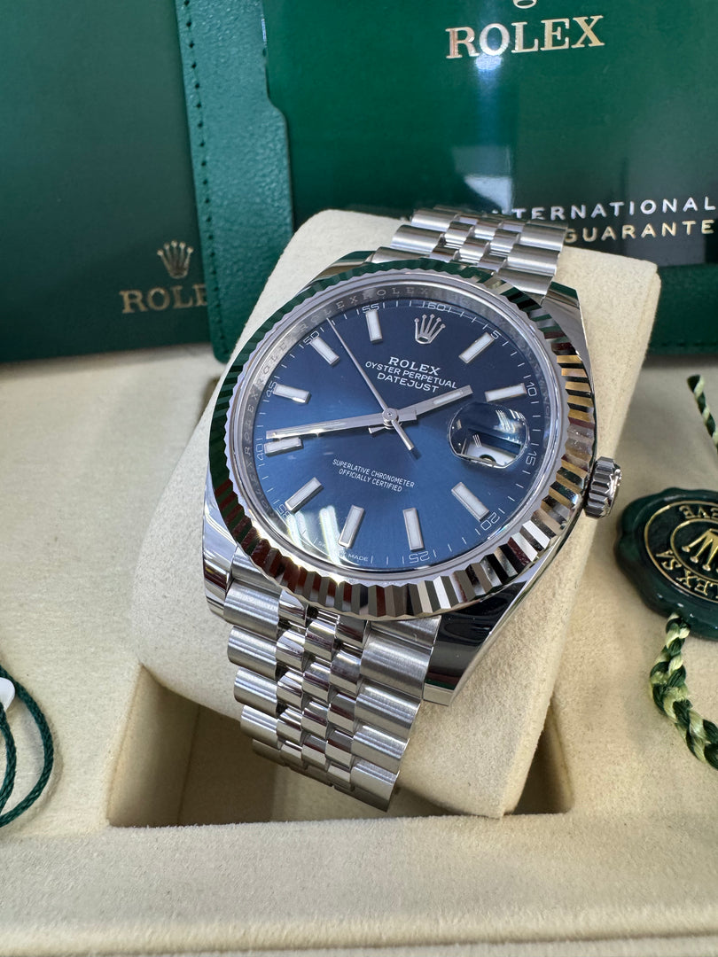 Rolex Datejust 41mm 126334 2025 Blue Index Dial Jubilee