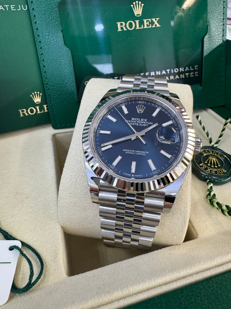Rolex Datejust 41mm 126334 2025 Blue Index Dial Jubilee