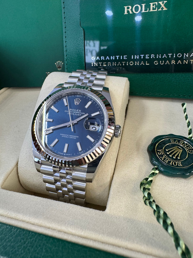 Rolex Datejust 41mm 126334 2025 Blue Index Dial Jubilee