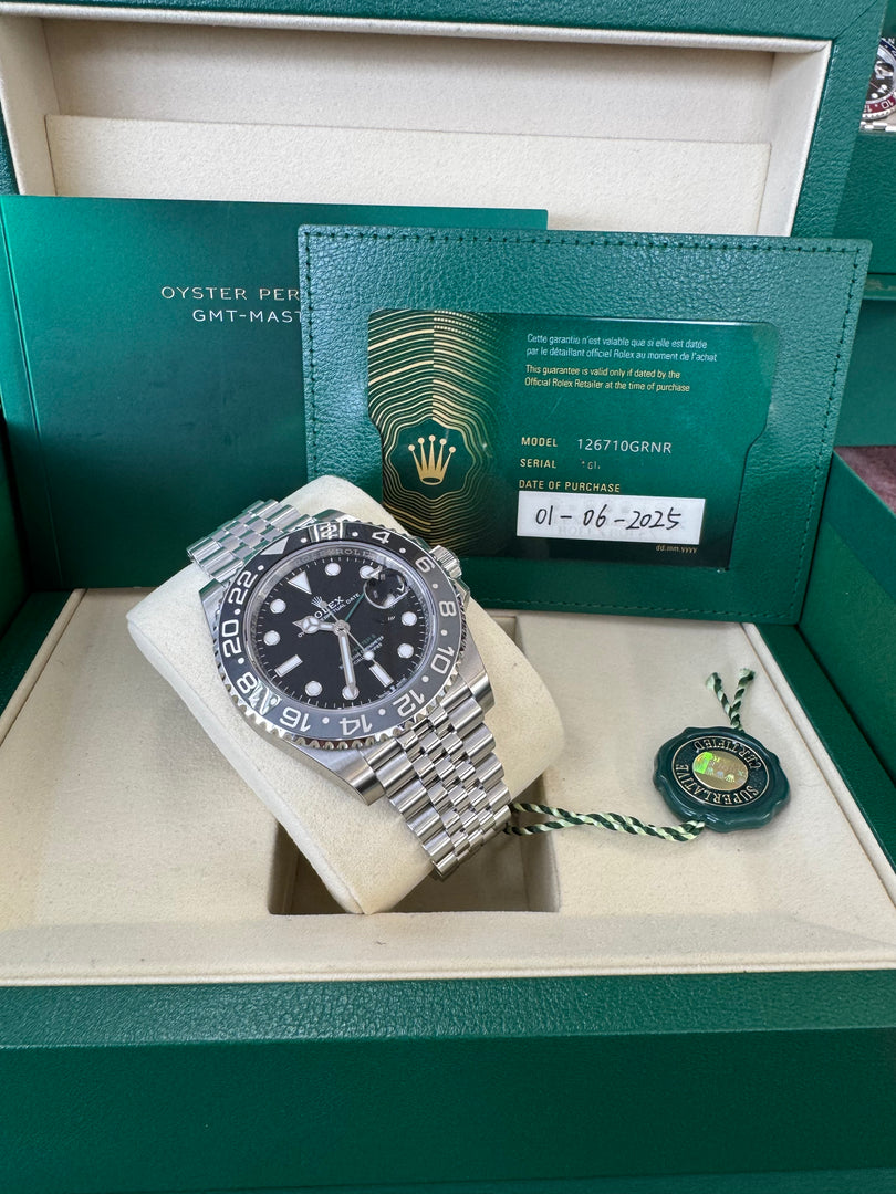 Rolex GMT-Master II "Bruce Wayne" 2025 126710GRNR Jubilee Stickers