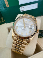 Load image into Gallery viewer, Rolex Day-Date 40 2018 Silver Roman Dial 228238