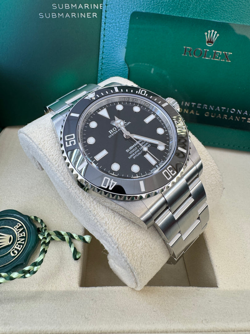 Rolex Submariner (No Date) 124060 2025