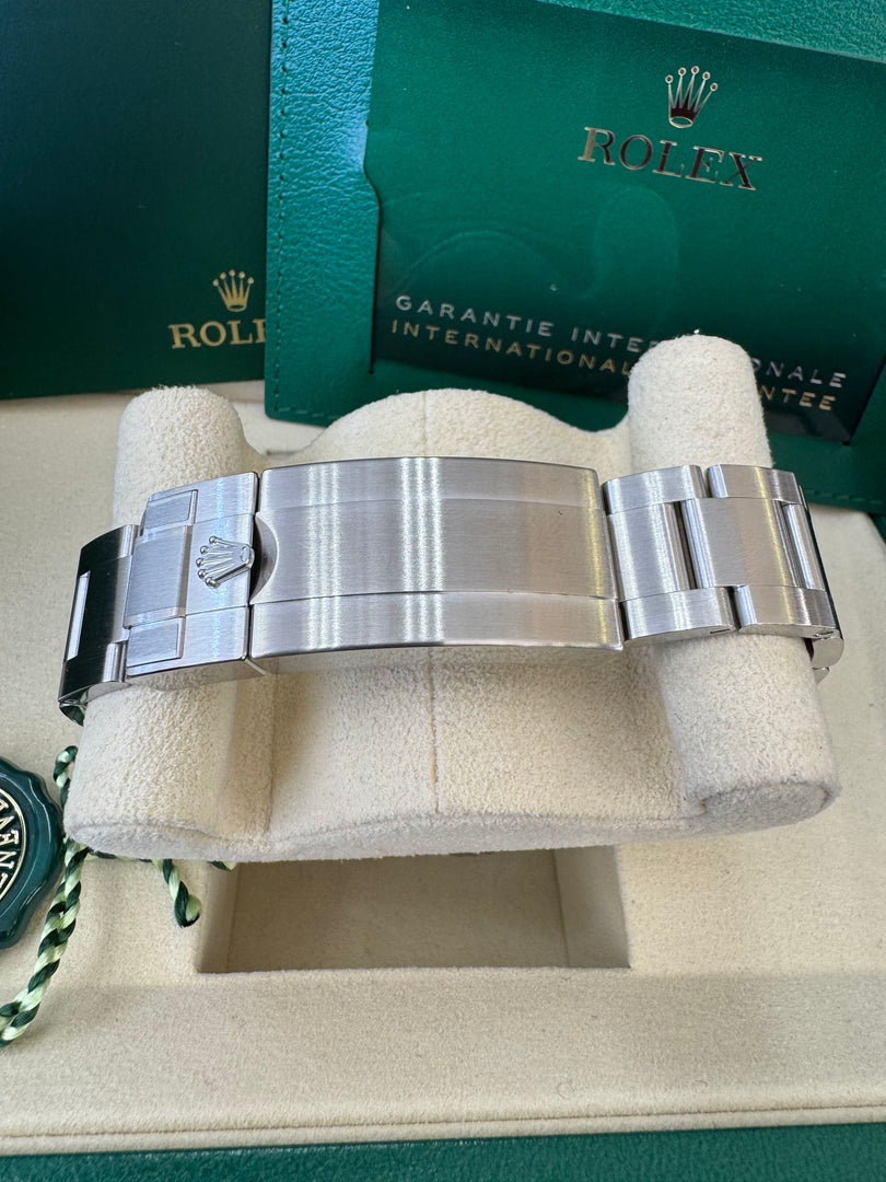 Rolex Submariner (No Date) 124060 2025