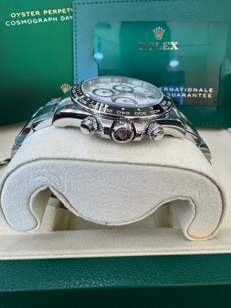Rolex Daytona 126500LN 2025 "Panda" New Release