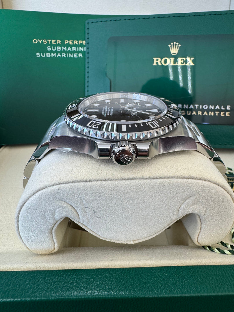 Rolex Submariner (No Date) 124060 2025 Full Stickers