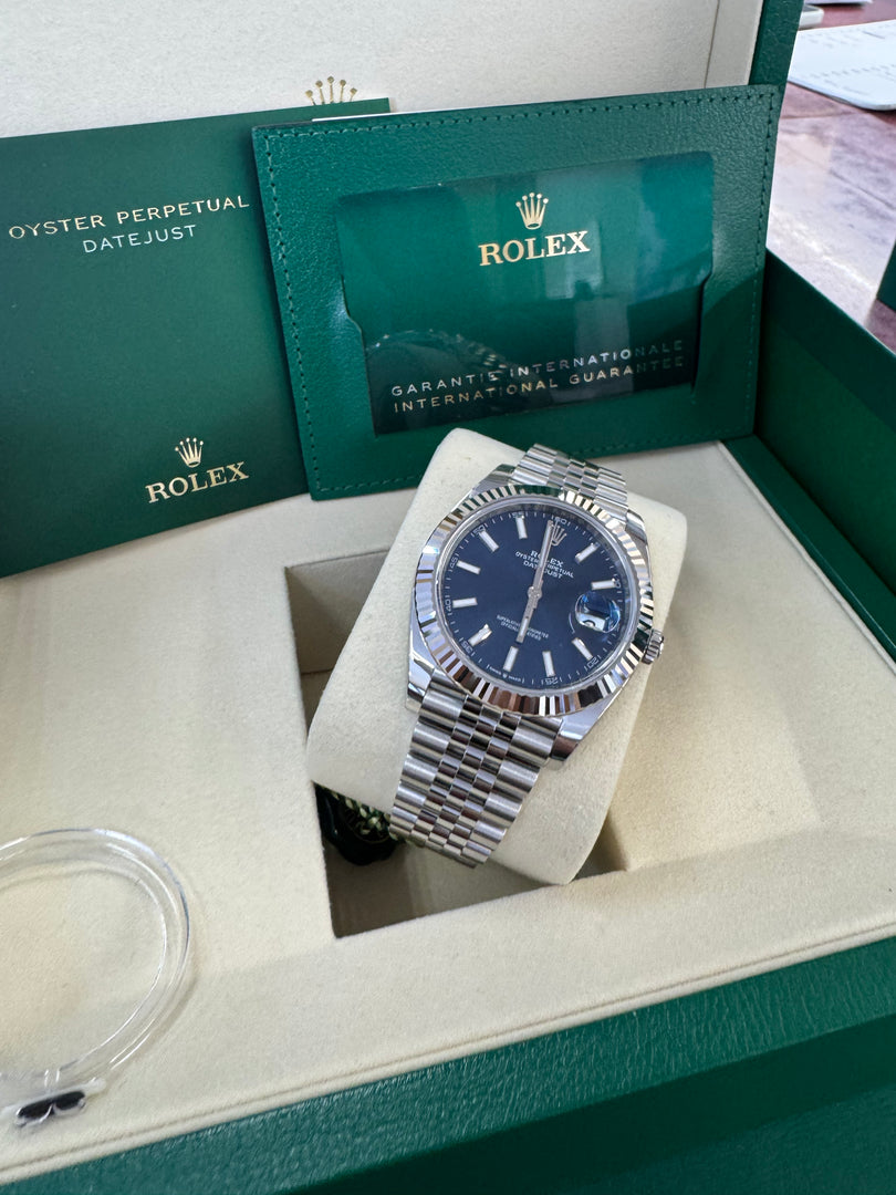 Rolex Datejust 41mm 126334 2025 Blue Index Dial Jubilee