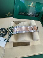Load image into Gallery viewer, Rolex Datejust 41 Sundust Index Dial 126331 2025 Oyster

