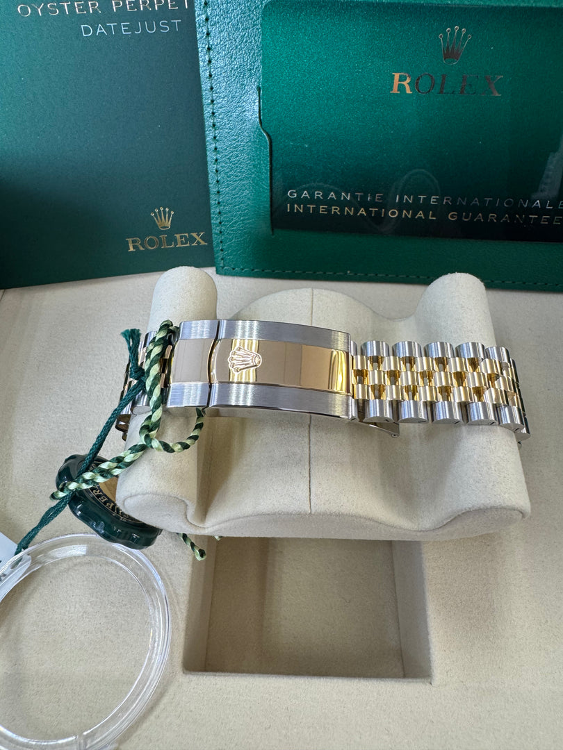 Rolex Datejust 41 Champagne Index Dial 126333 2025 Jubilee
